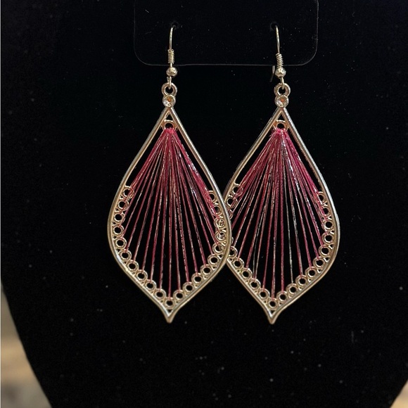 Elegant Silver and Pink Teardrop String Earrings - Picture 2 of 2